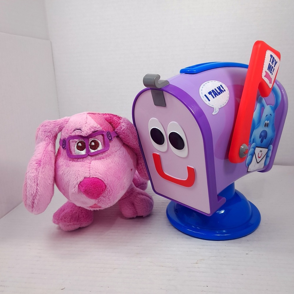 Blues‎ Clues & You Mail Time Talking Mailbox Just Play Magenta dog glasses plush